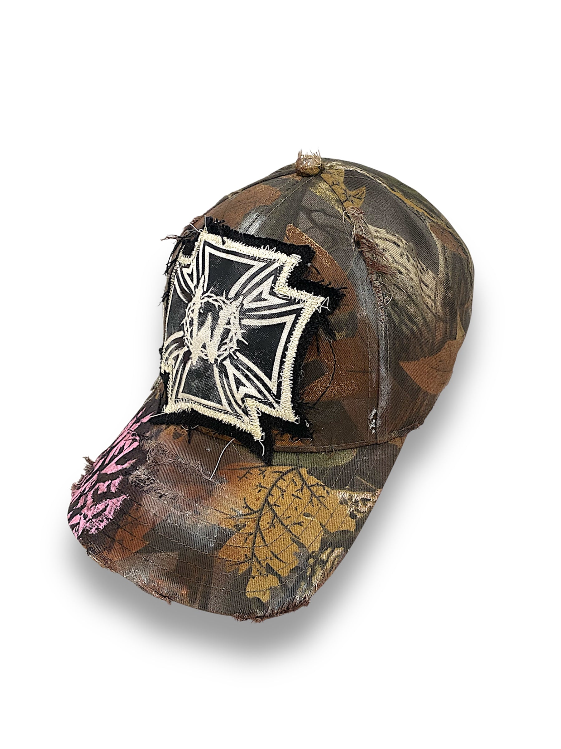 HARLÉ WINNERS TRUCKER HAT